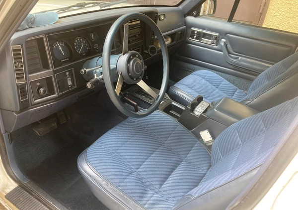Jeep Cherokee cena 59000 przebieg: 320000, rok produkcji 1989 z Warszawa małe 121